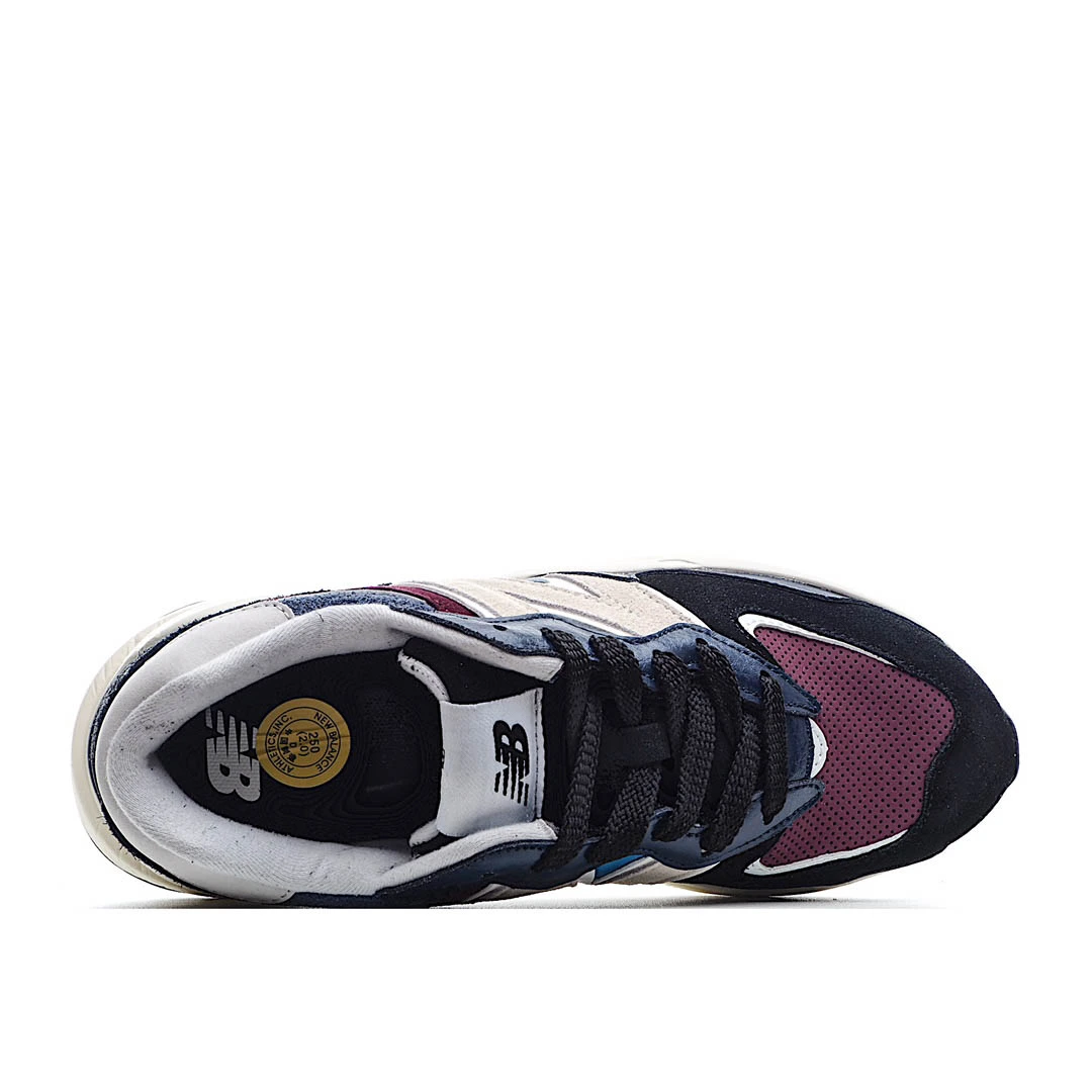 New Balance Casual Sneakers