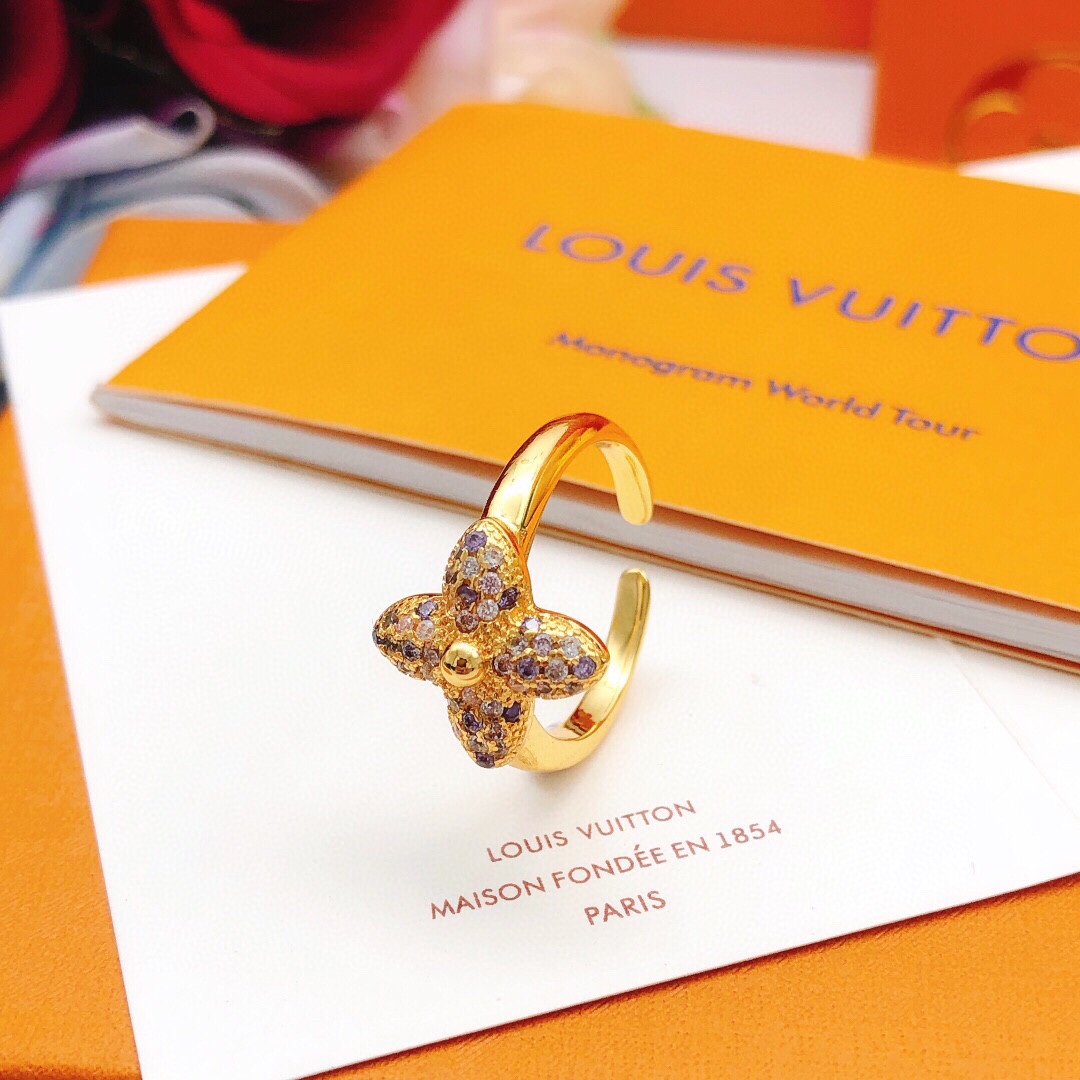 LV Ring