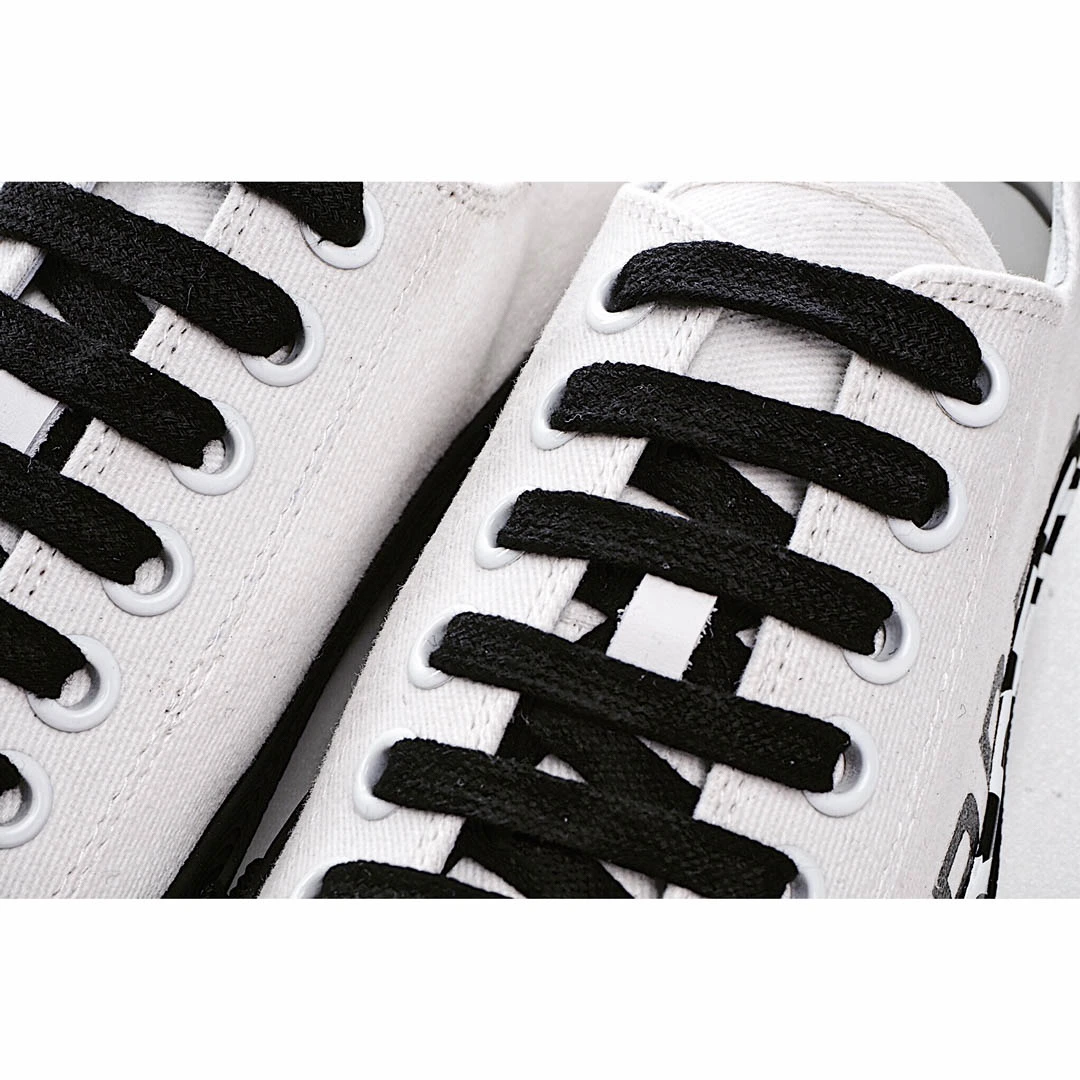 BURBERRY Vintage Sneakers