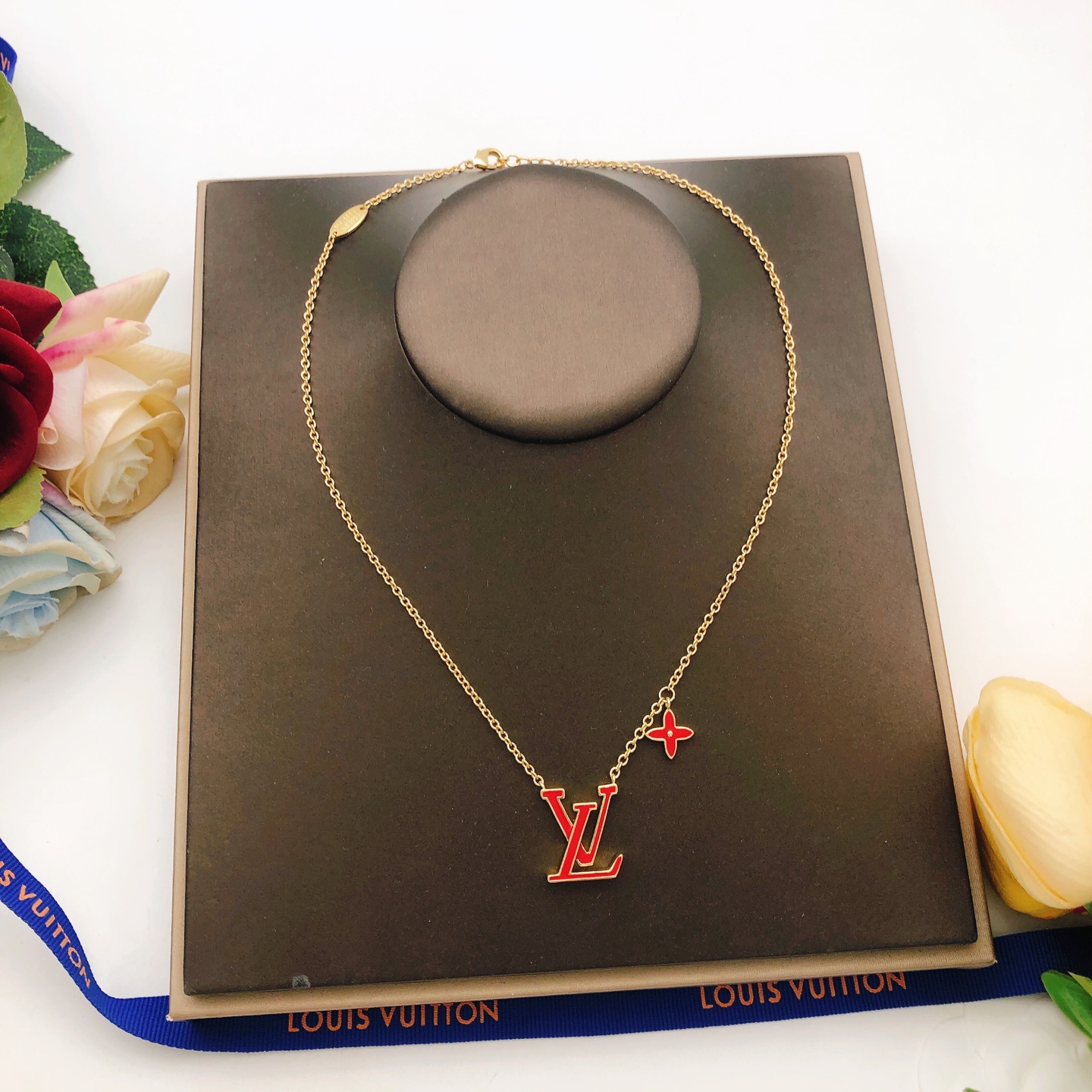 LV Necklace