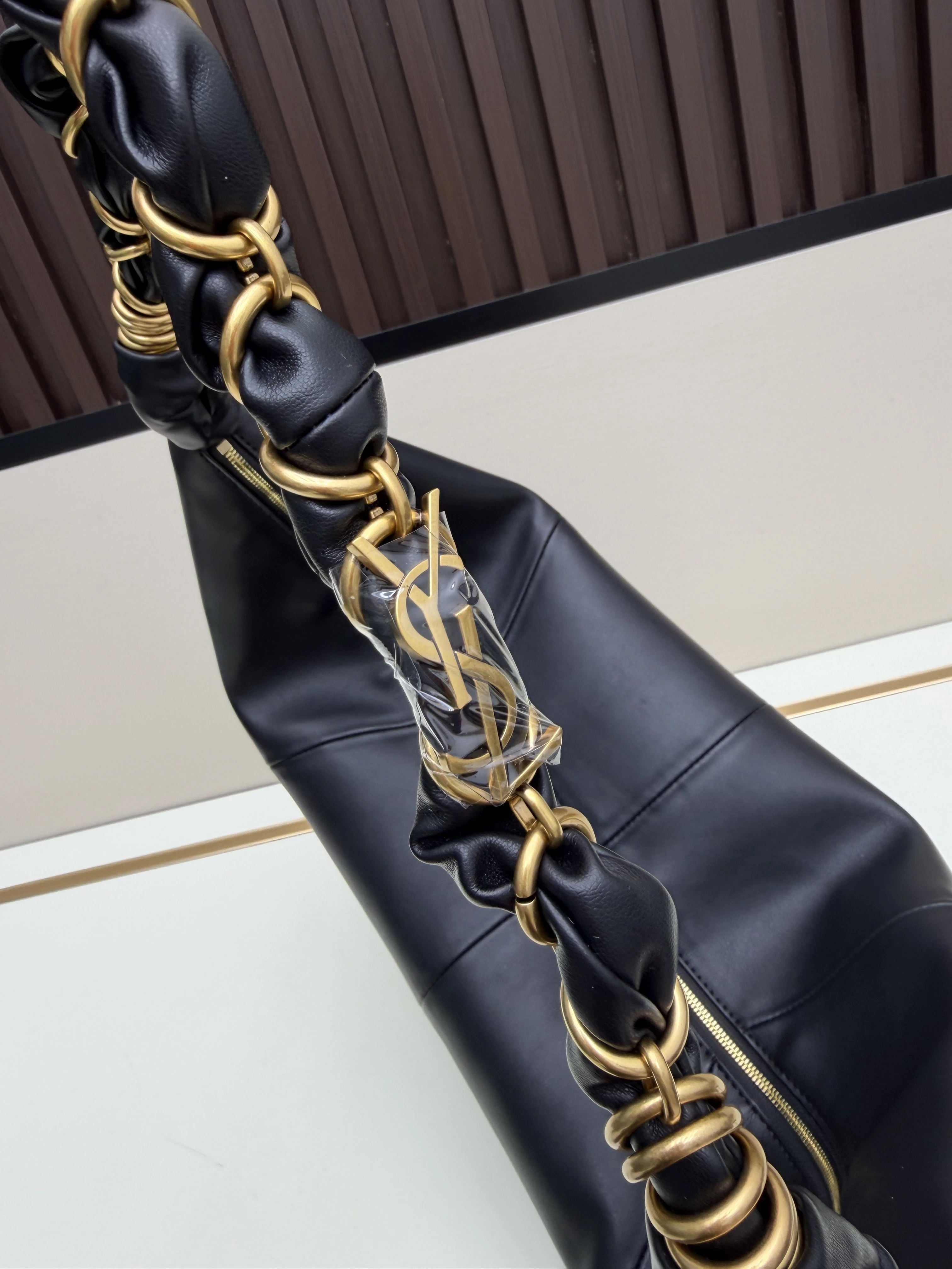 YSL AMALIA Hobo