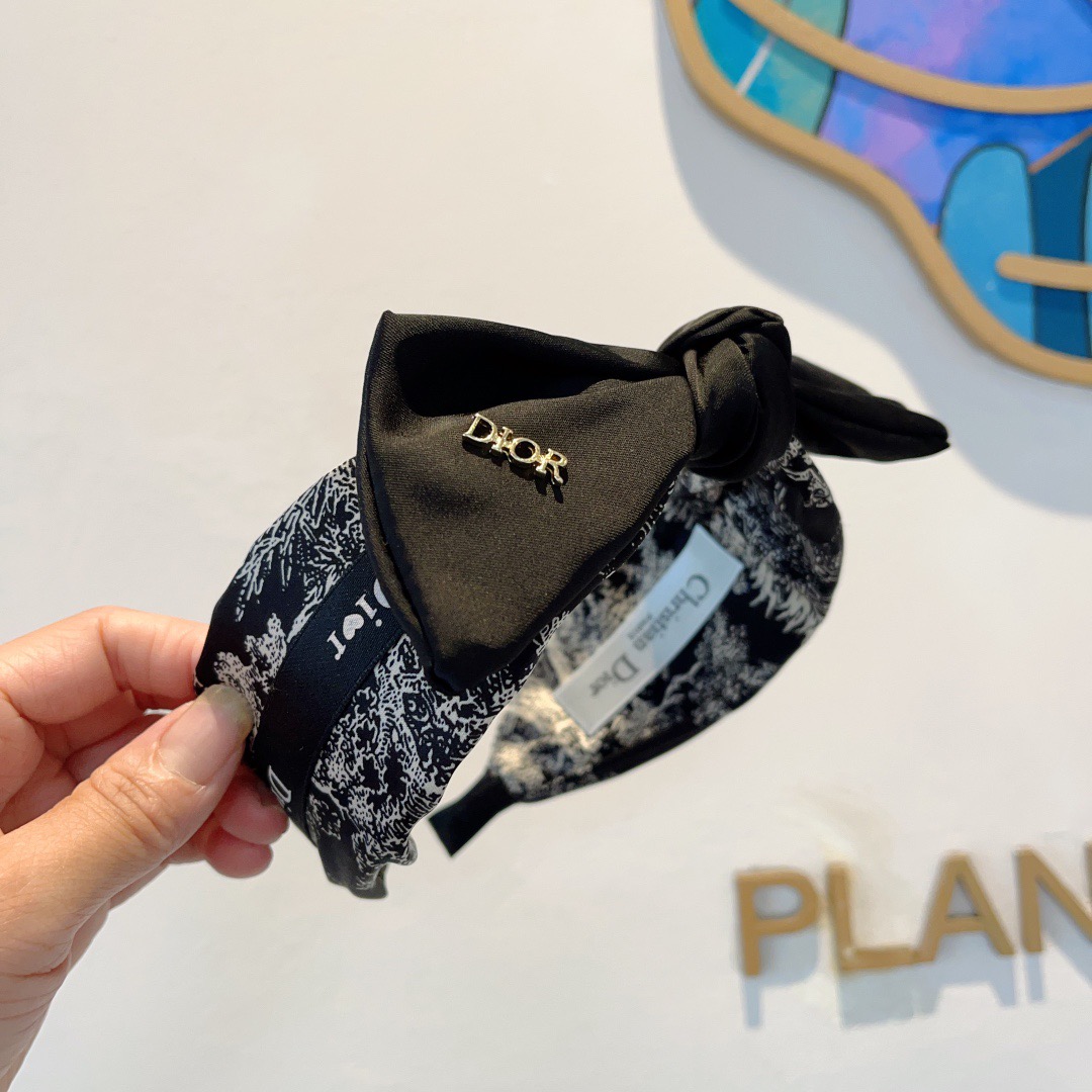 Dior hairband