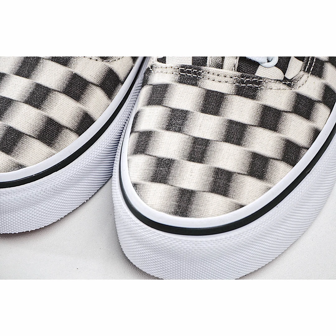 Vans Authentic Low-Top Sneakers