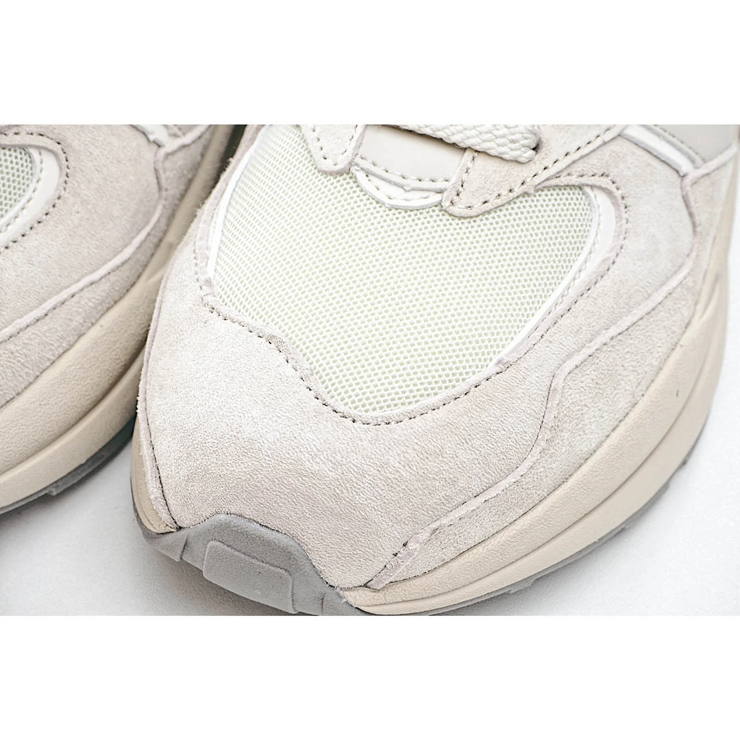 New Balance Casual Sneakers