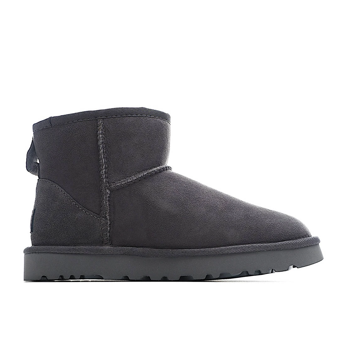UGG Classic Mini series snow boots