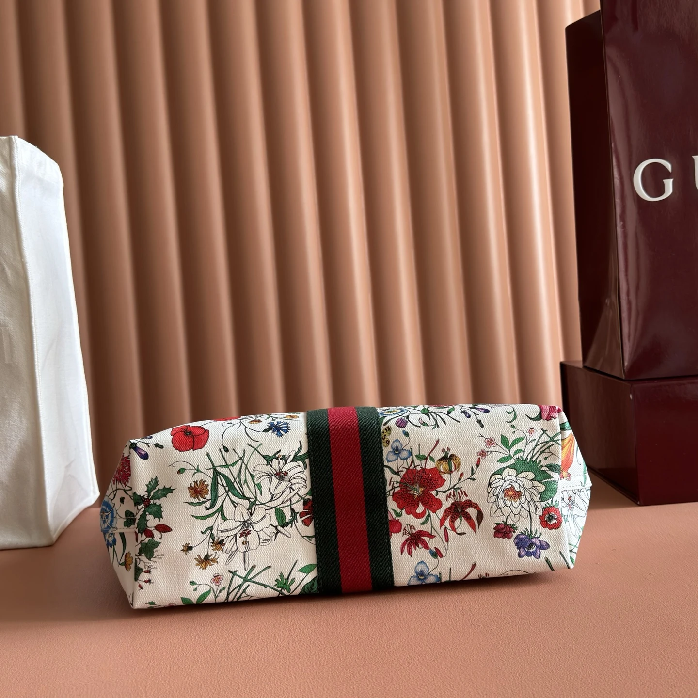 Gucci Giglio Tote Bag
