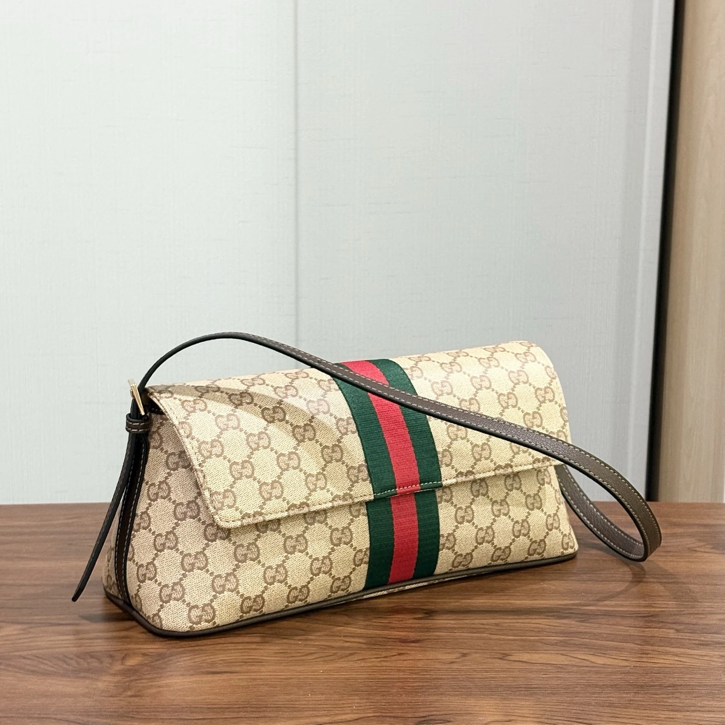 Gucci Madison Shoulder Bag