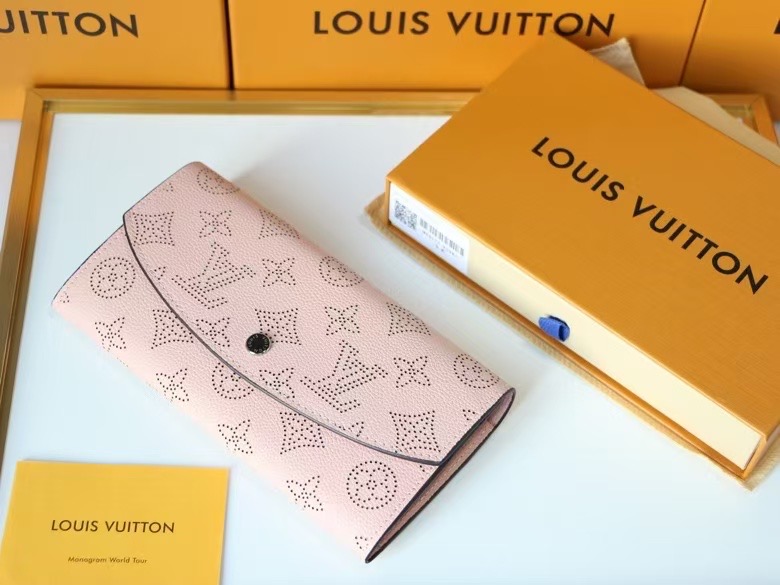 LV Iris