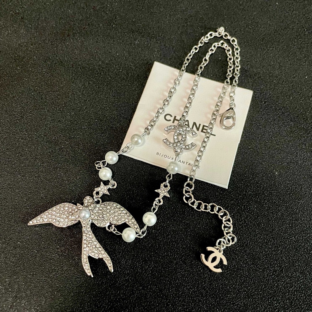 Chanel Necklace 9