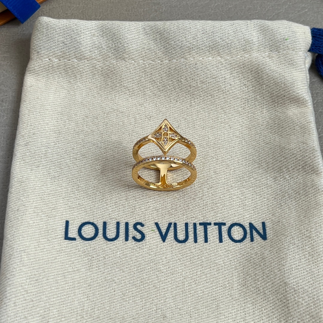 LV Ring