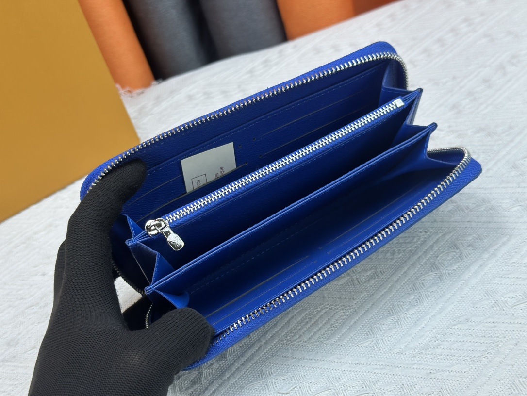 LV Zippy Wallet