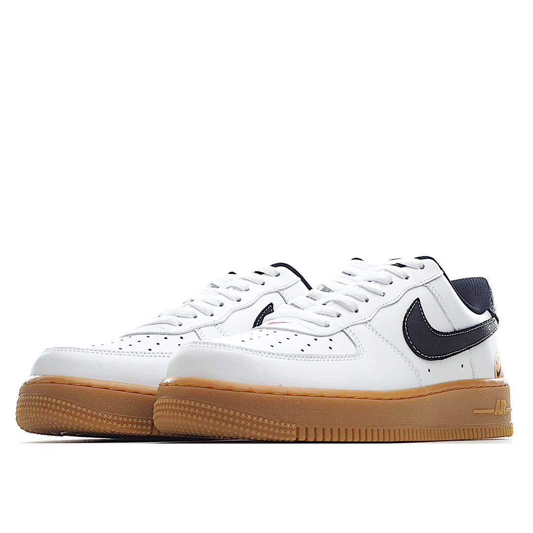 Nike Air Force 1 Black & White