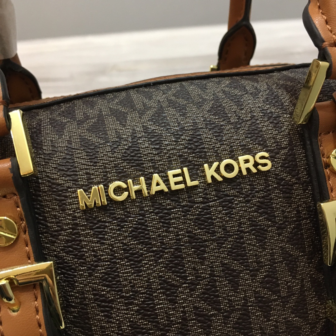 Michael Kors Bedford Mini Speedy