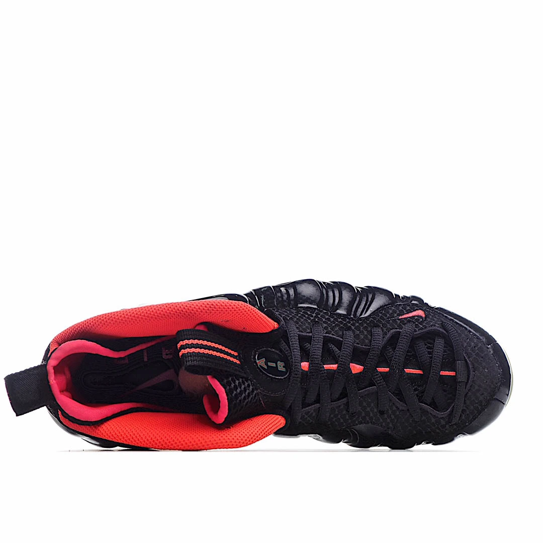 Nike Air Foamposite one 黑