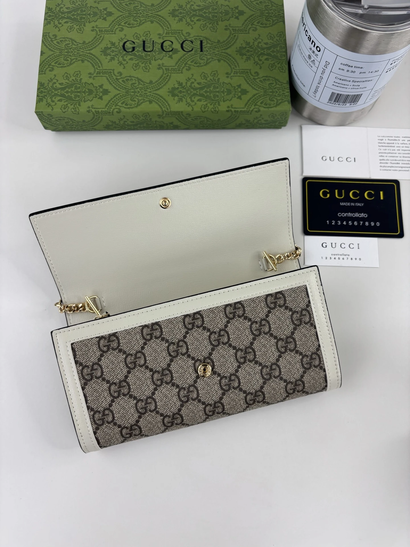 GG Supreme Wallet-style Crossbody Bag