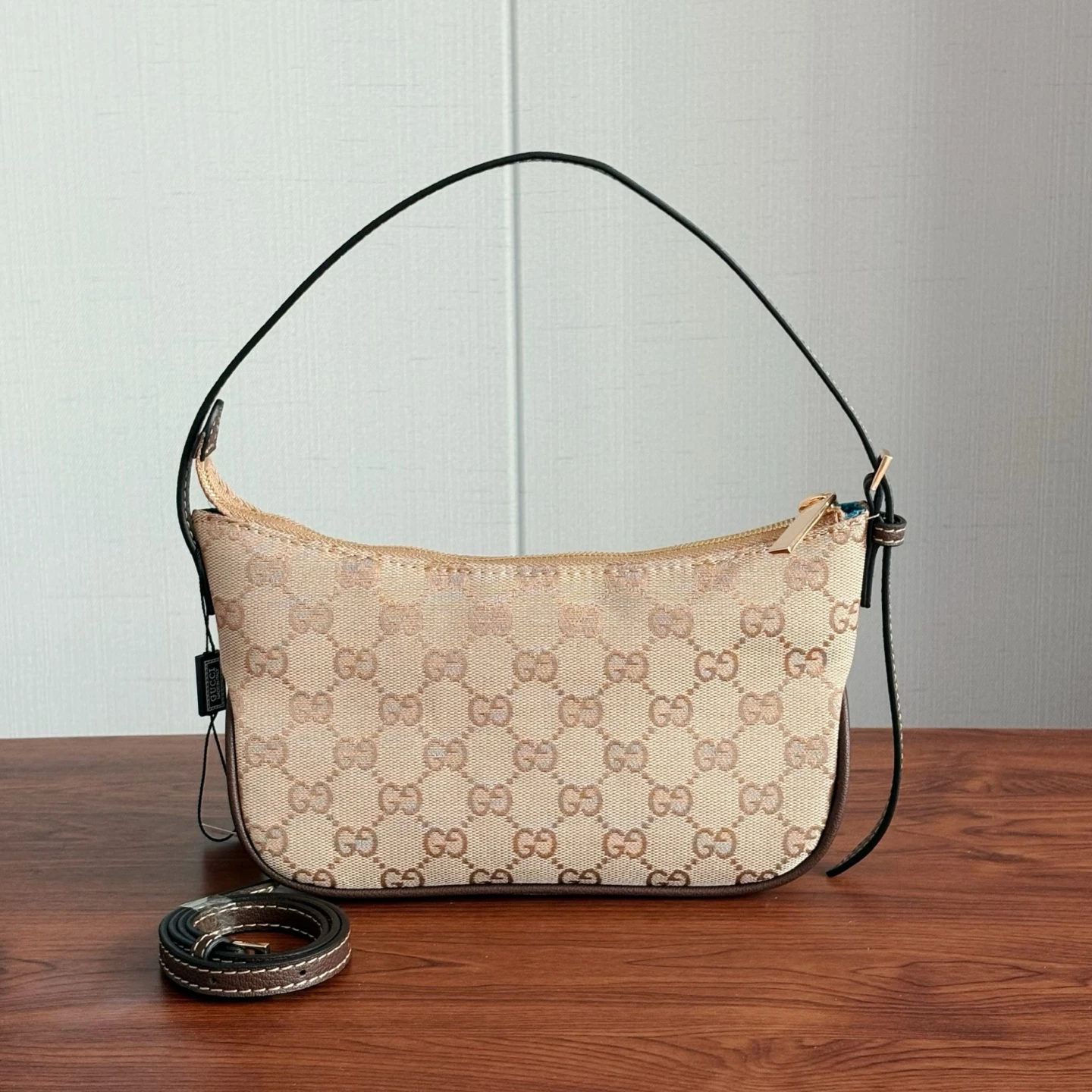 Lady Lunetta Shoulder Bag
