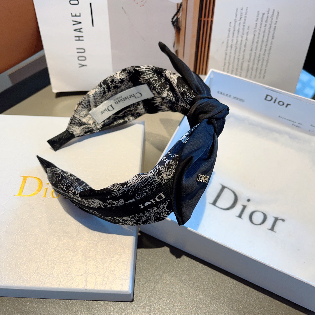 Dior hairband