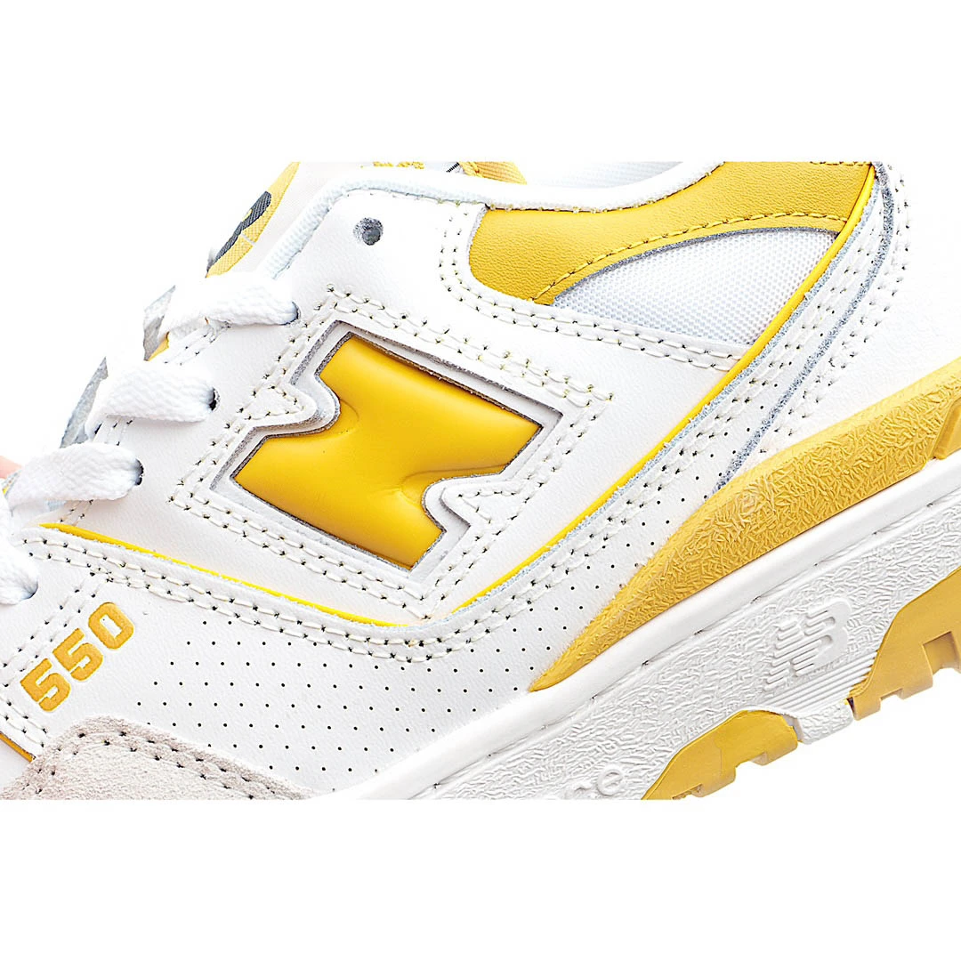 New Balance Low Top Casual Basketball Shoes