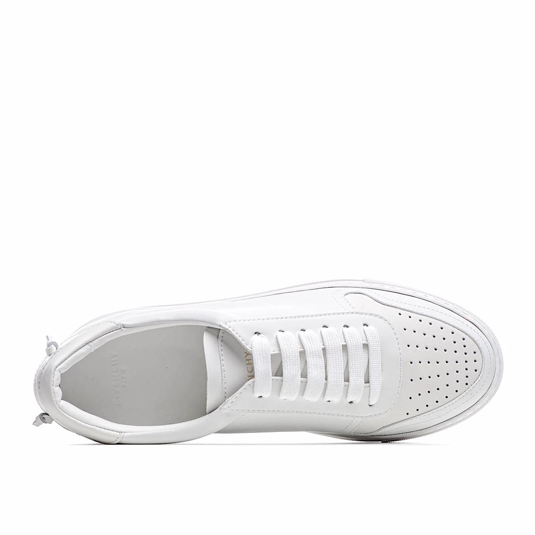 Givenchy Sneakers