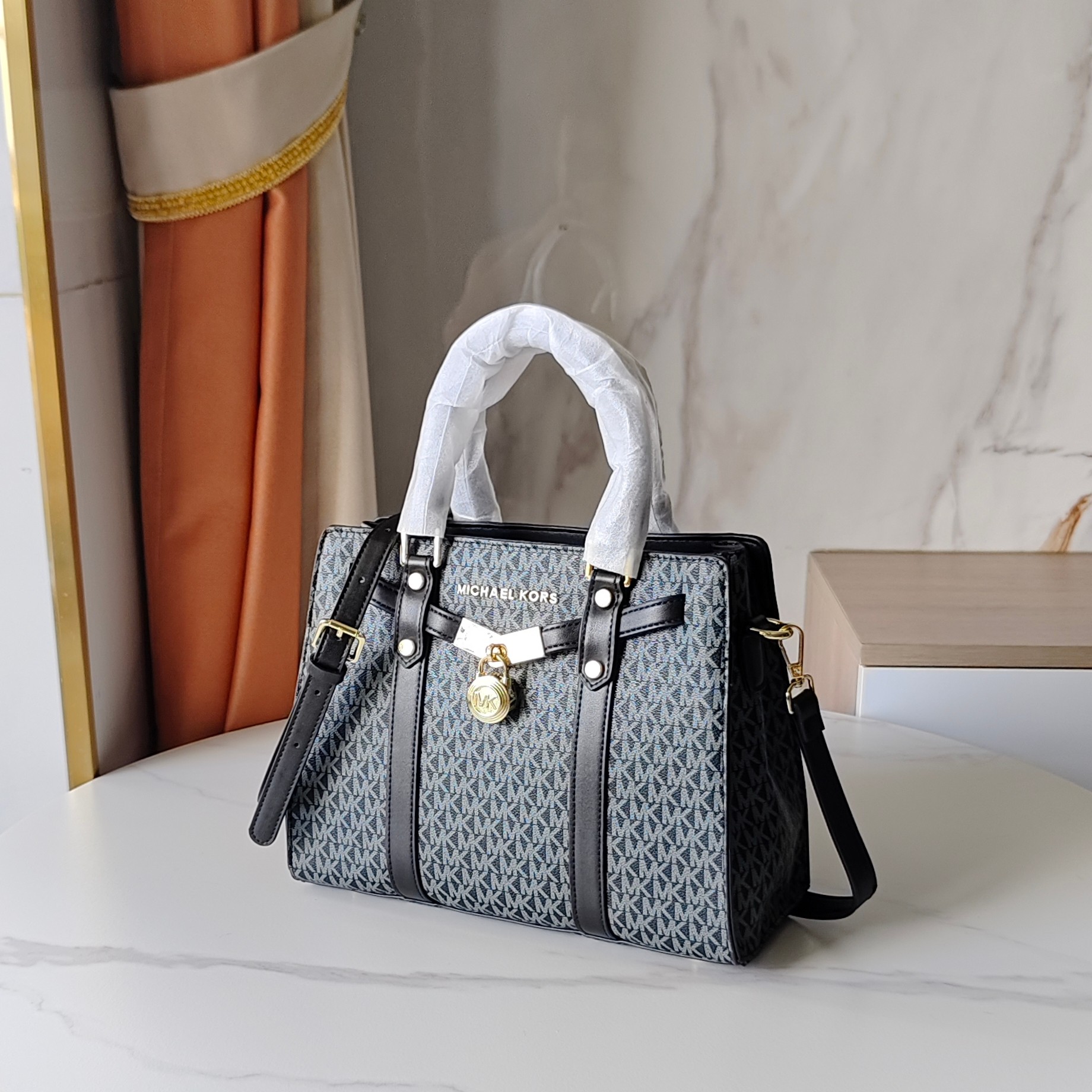 Michael Kors Nouveau Hamilton