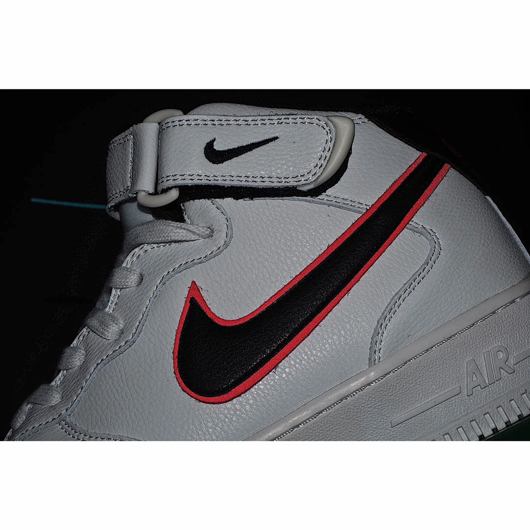 Stranger Things x Air force 1 MID&ldquo;Hawkins High&rdquo;