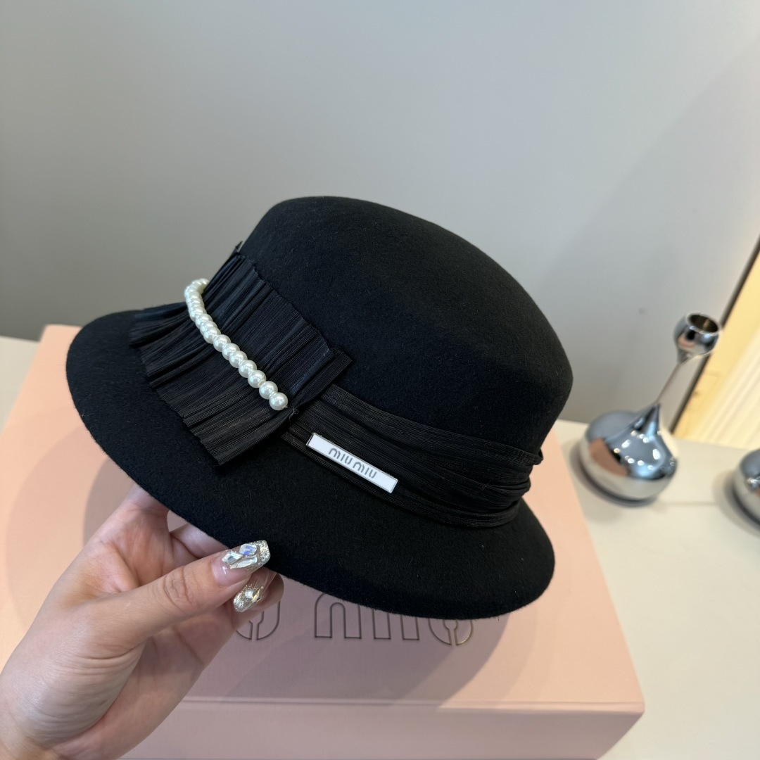 Miumiu Bucket Hat