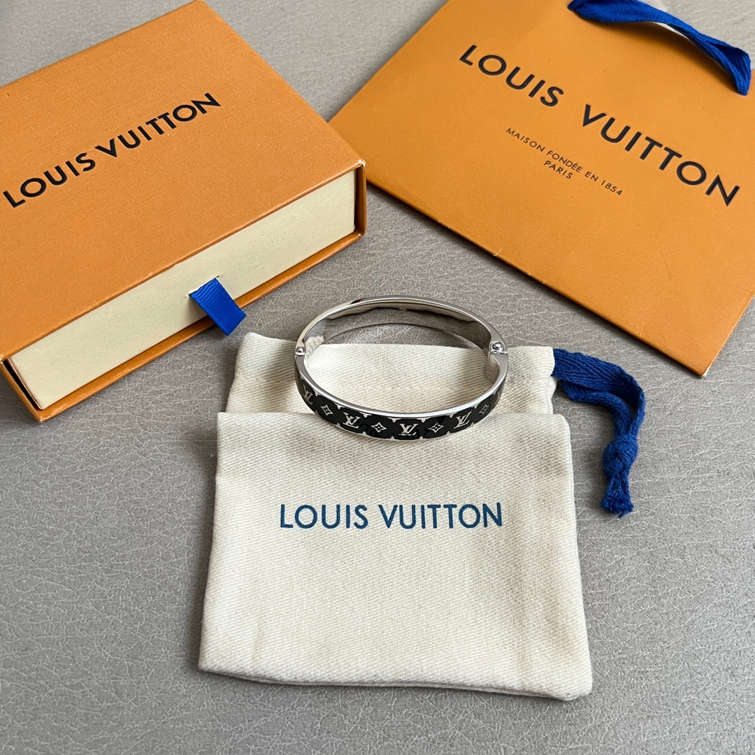 Louis Vuitton Bracelet