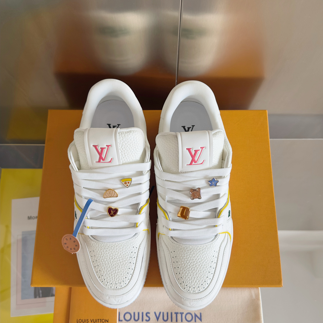 Louis Vuitton Trainer shoe
