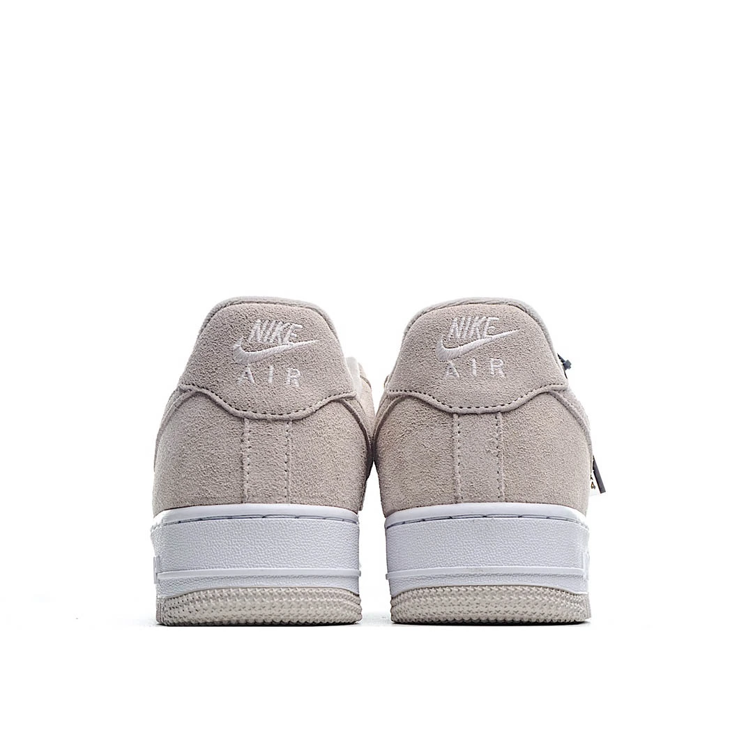 Nike Air Force1 07 Sneakers