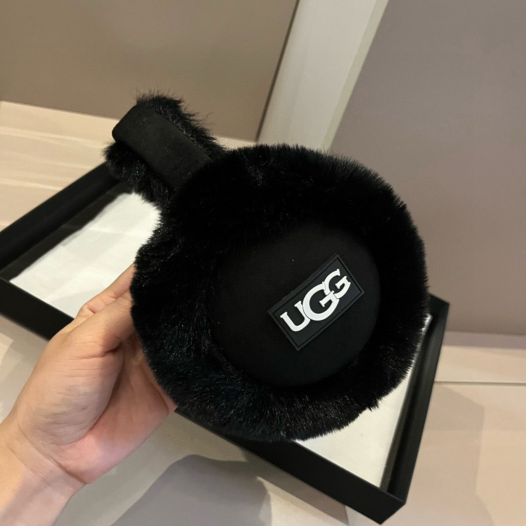 UGG Earmuffs