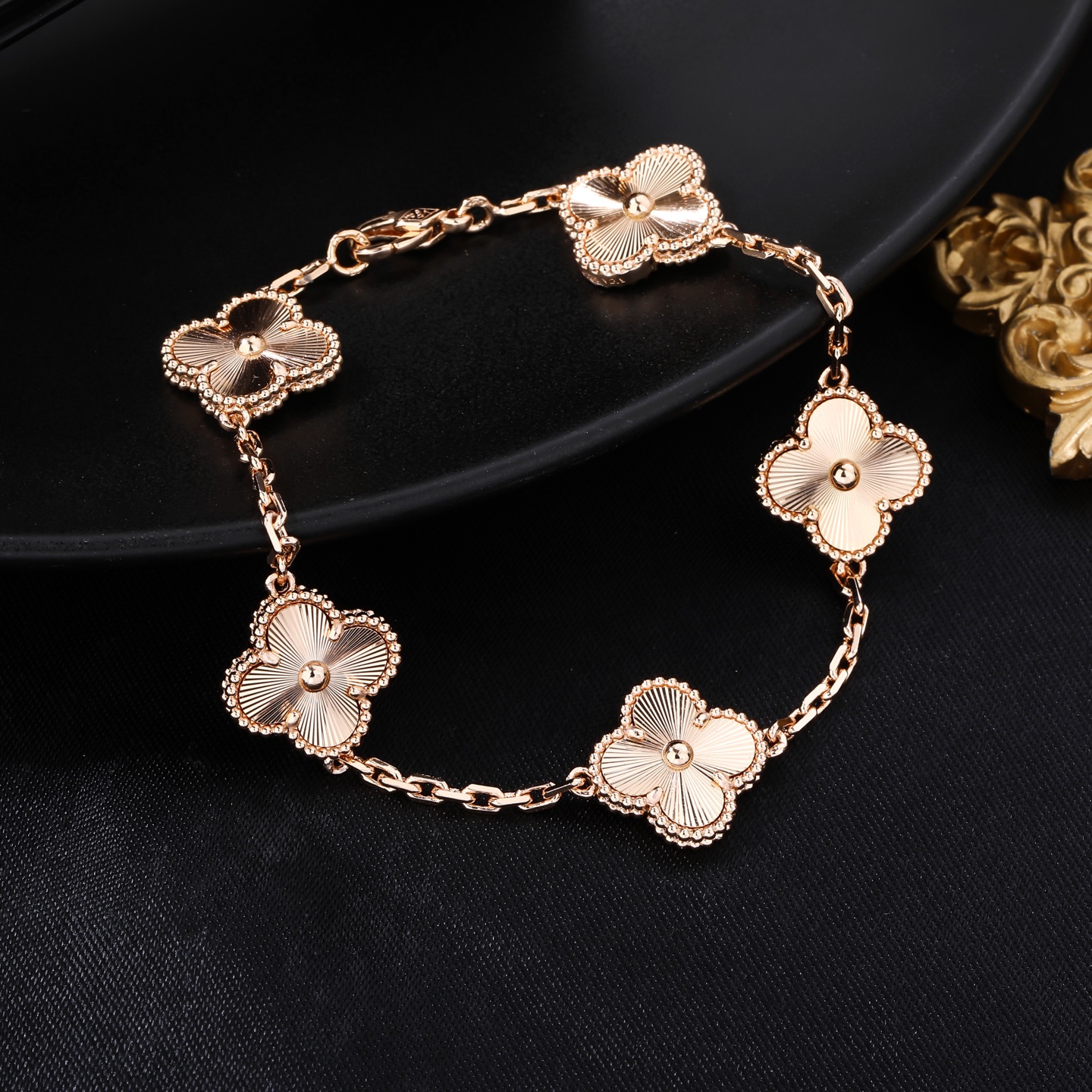 Van Cleef & Arpels Bracelet