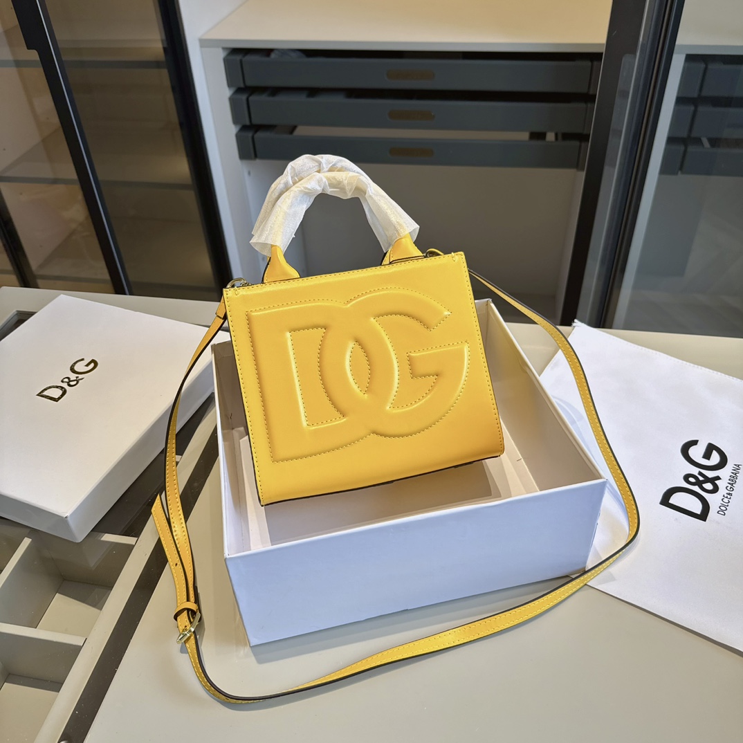 Dolce & Gabbana Tote Bag