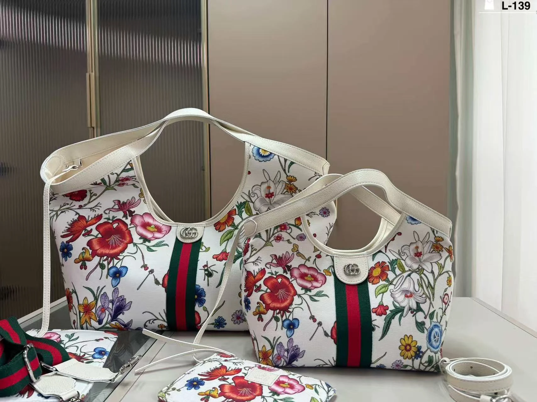 Gucci Giglio Tote Bag