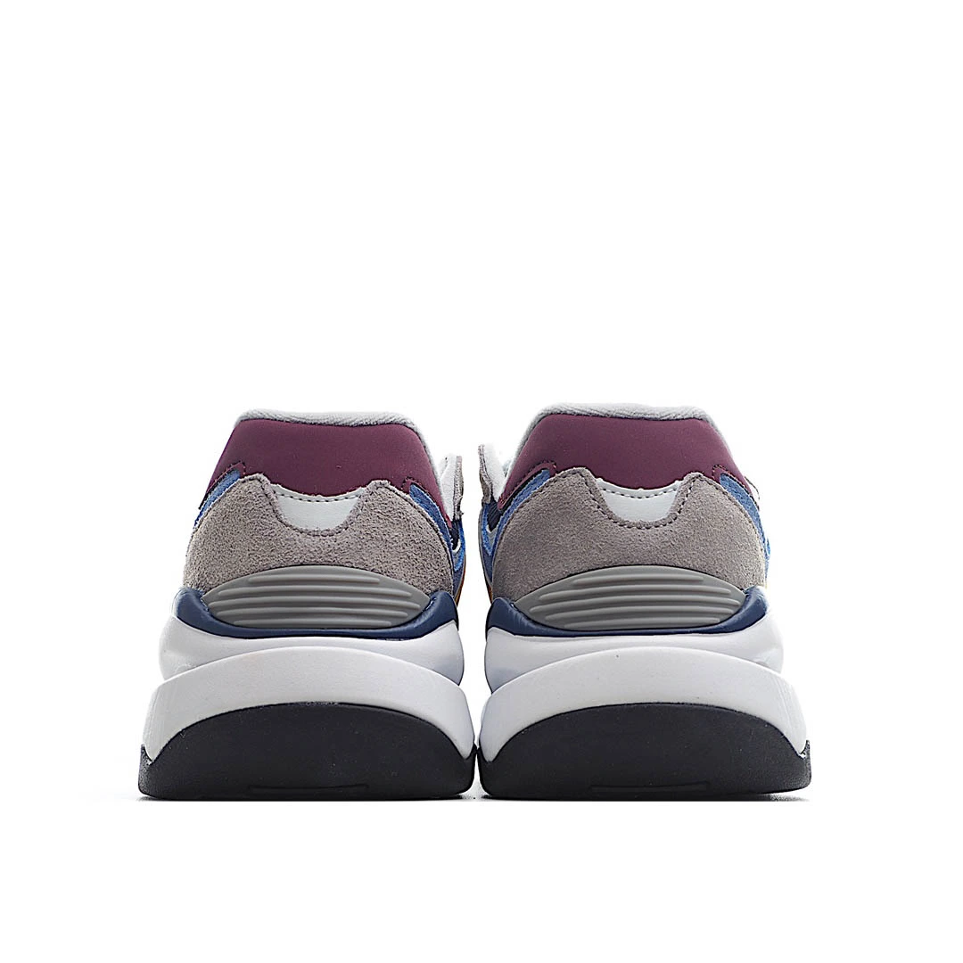 New Balance Casual Sneakers