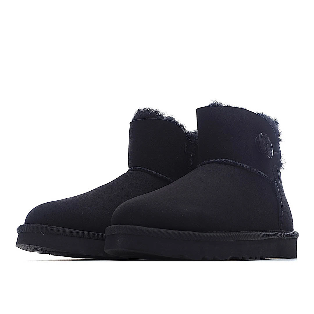 UGG Classic Mini series snow boots