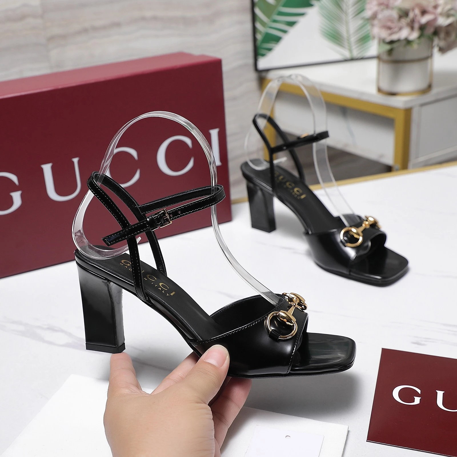 GUCCI New Spring Saddle-Strap Sandals