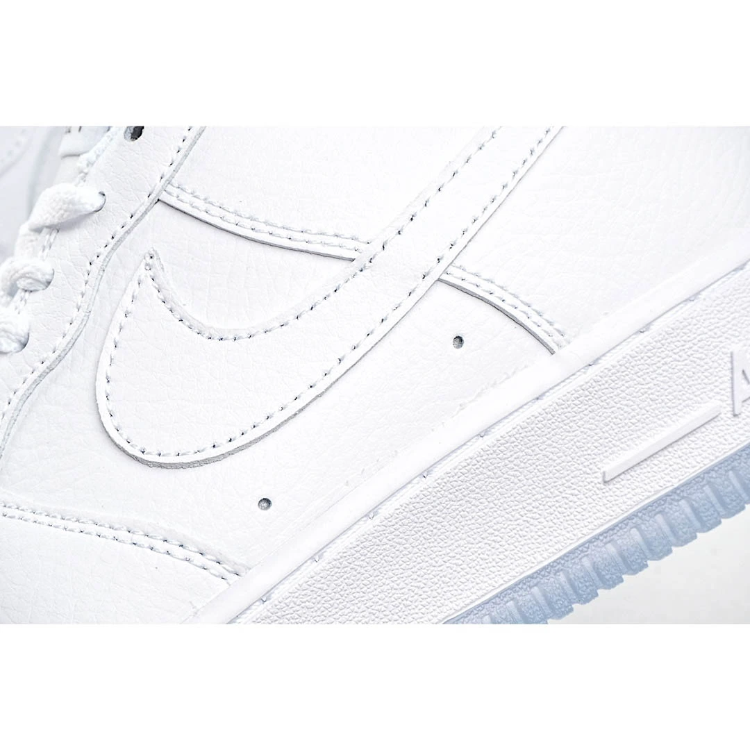 Nike Air Force 107 Low Low Top Sneakers