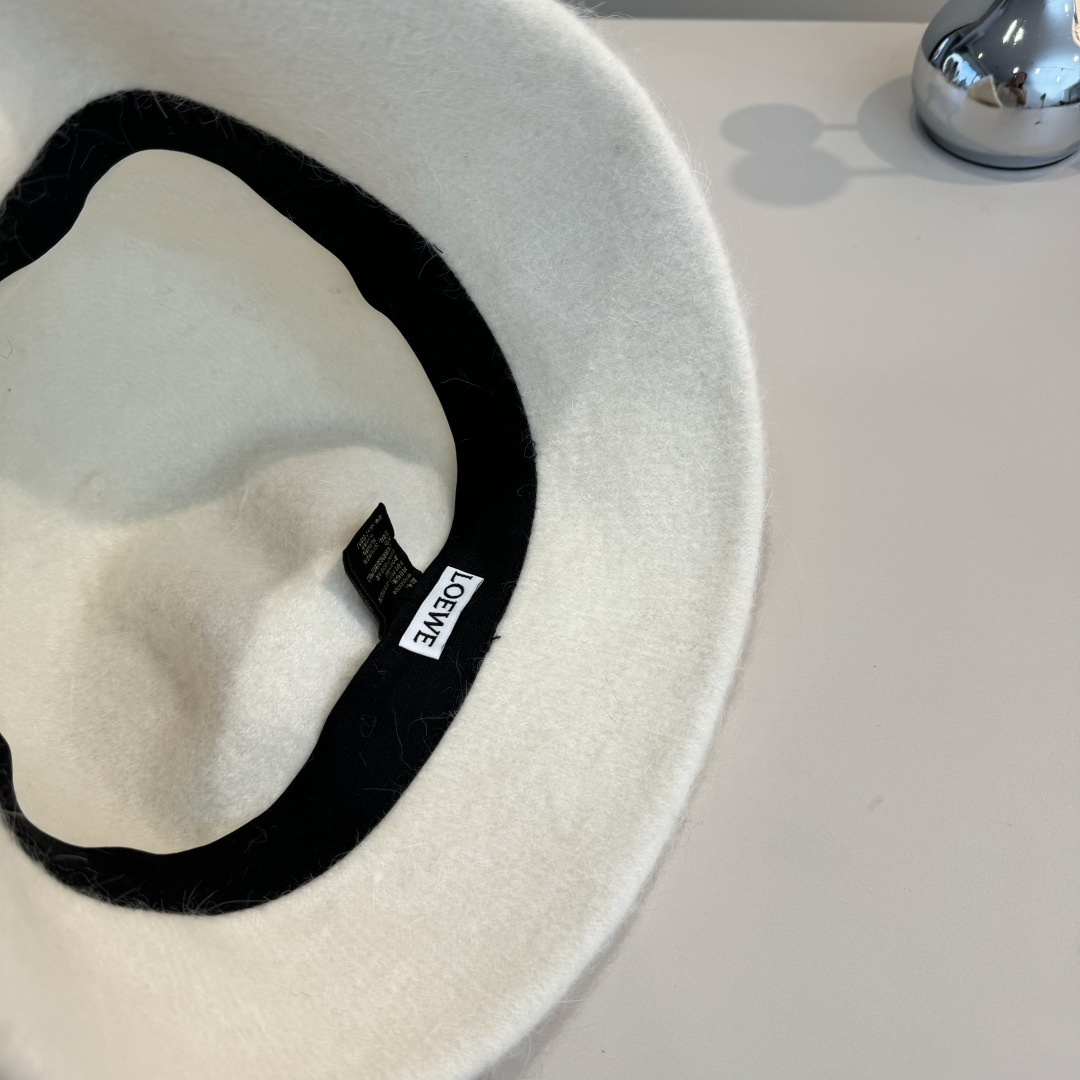 Loewe Bucket Hat