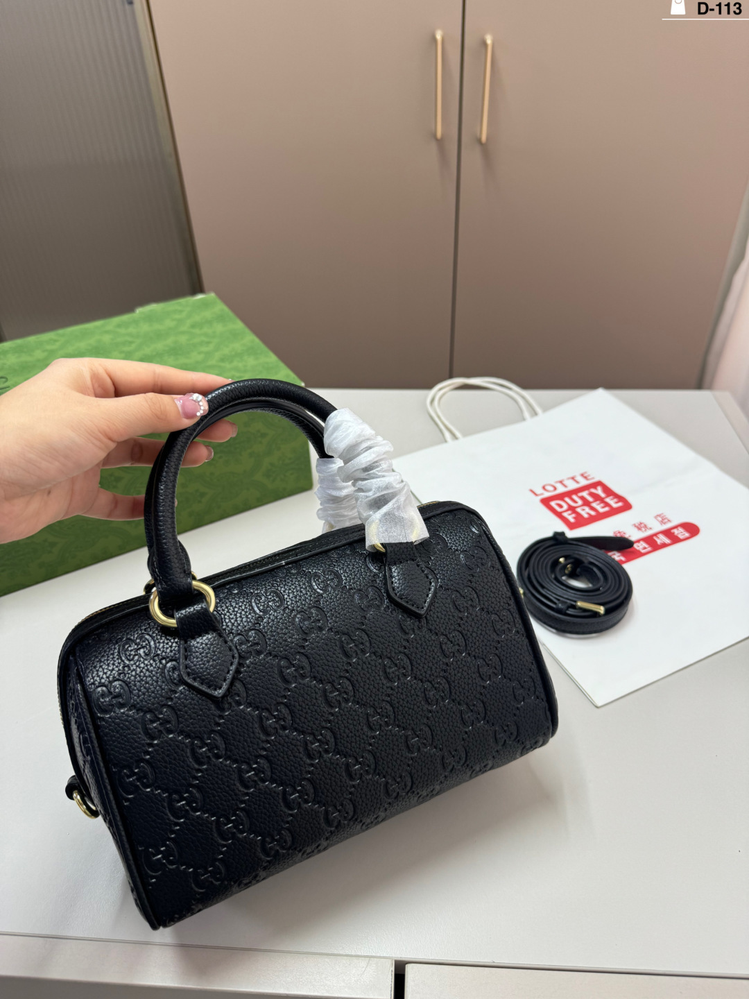 Gucci Boston