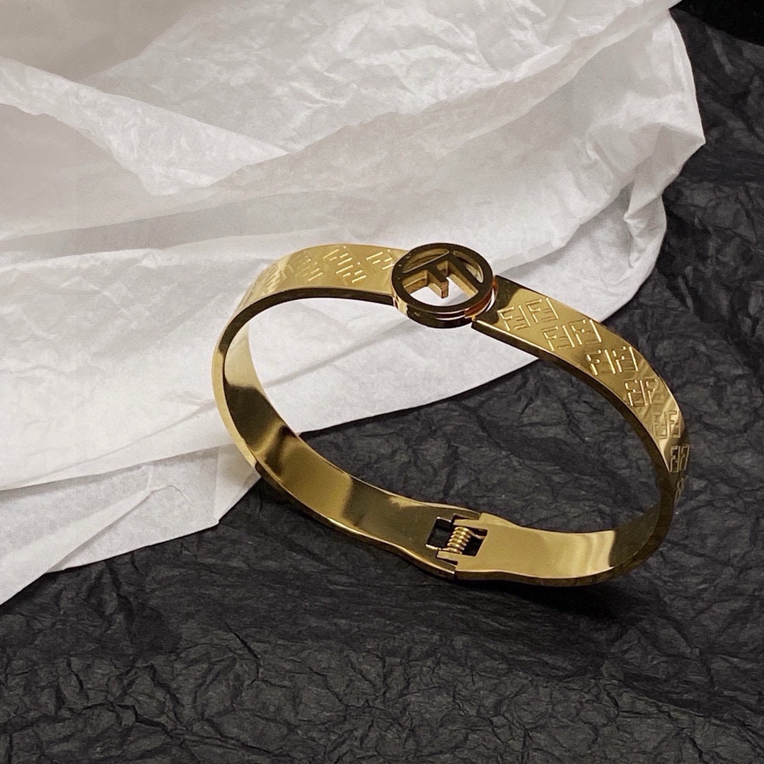 Fendi bracelet