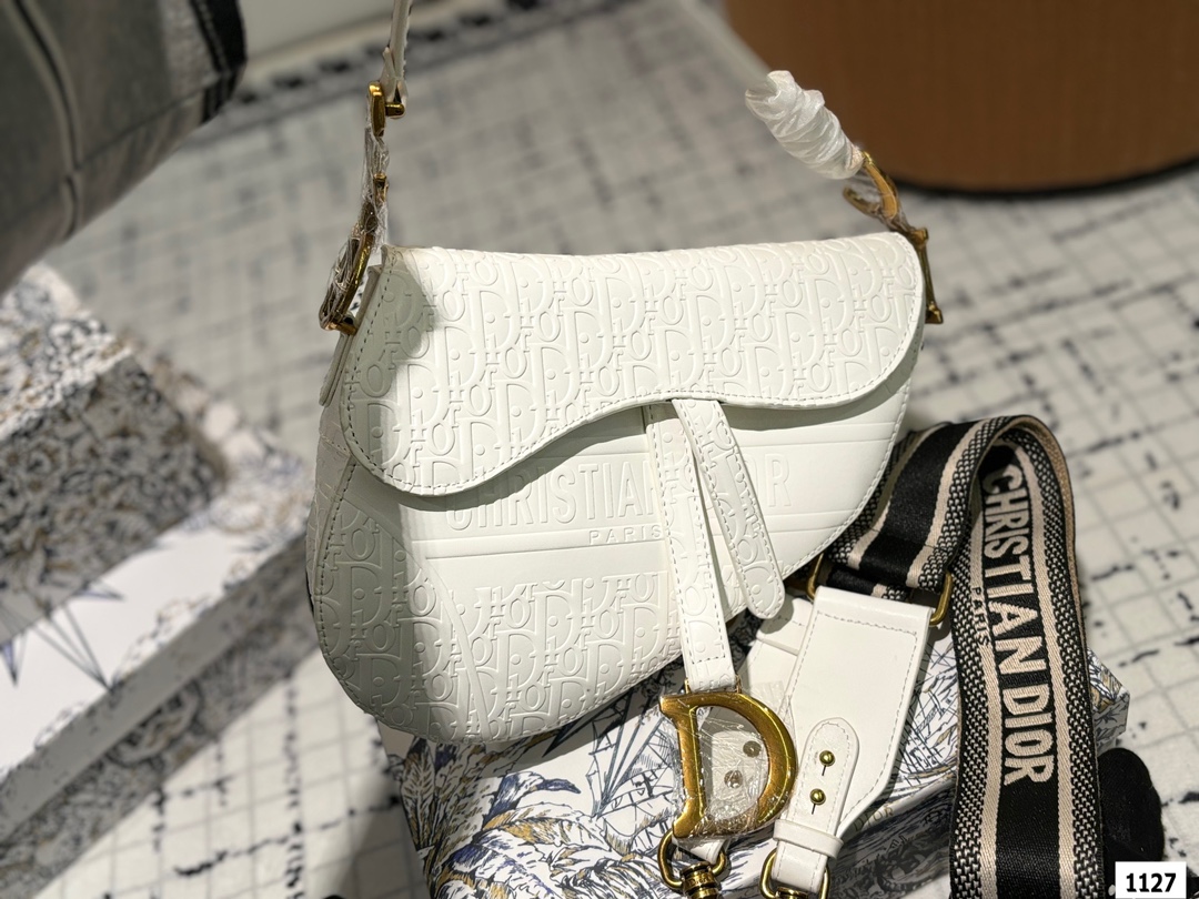 Dior Saddle Bag