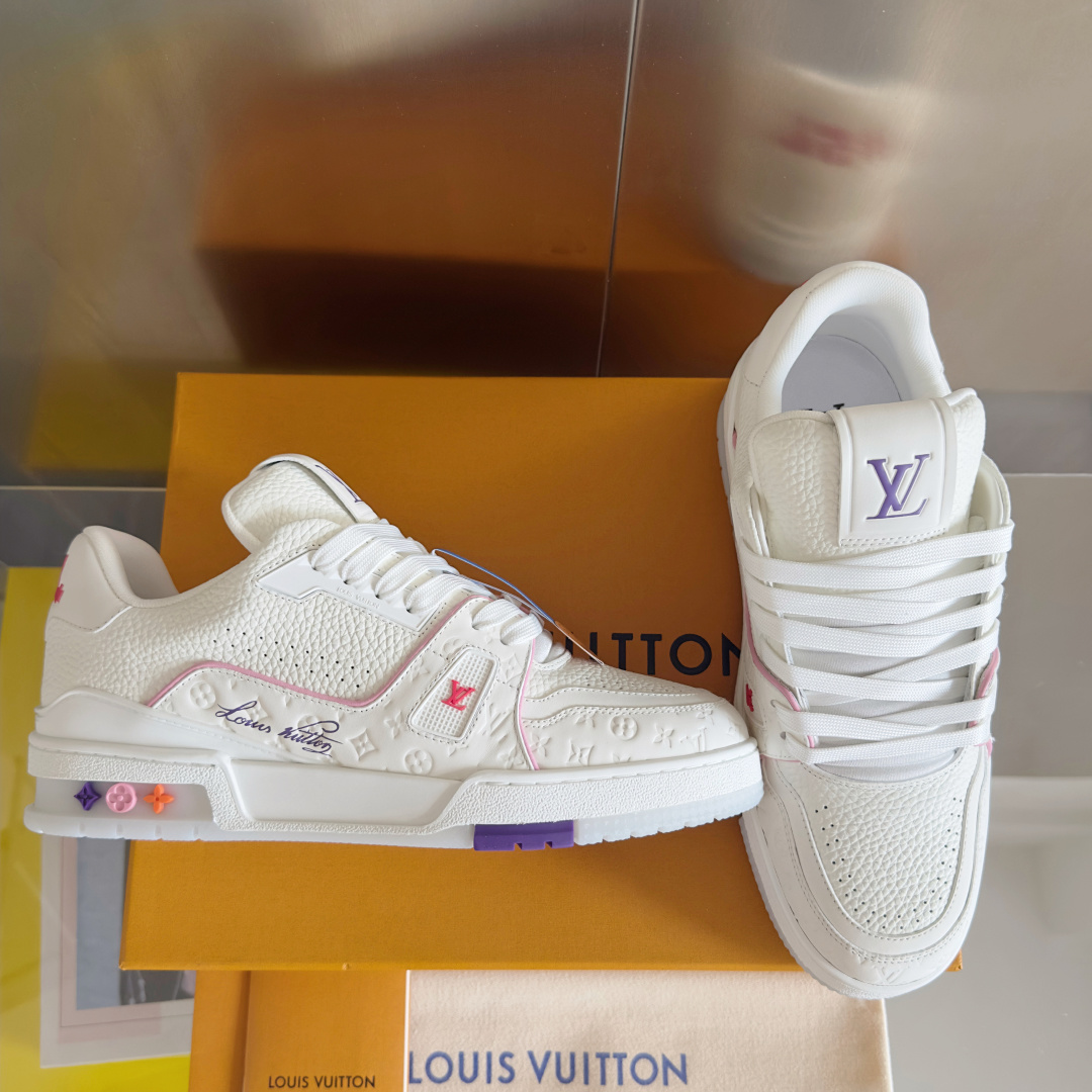 Louis Vuitton Trainer shoe