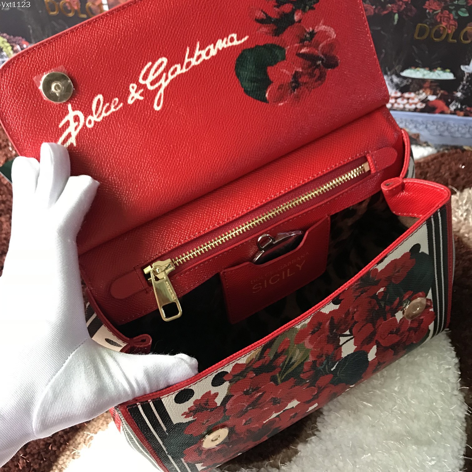 Dolce & Gabbana Sicily Handle Bag