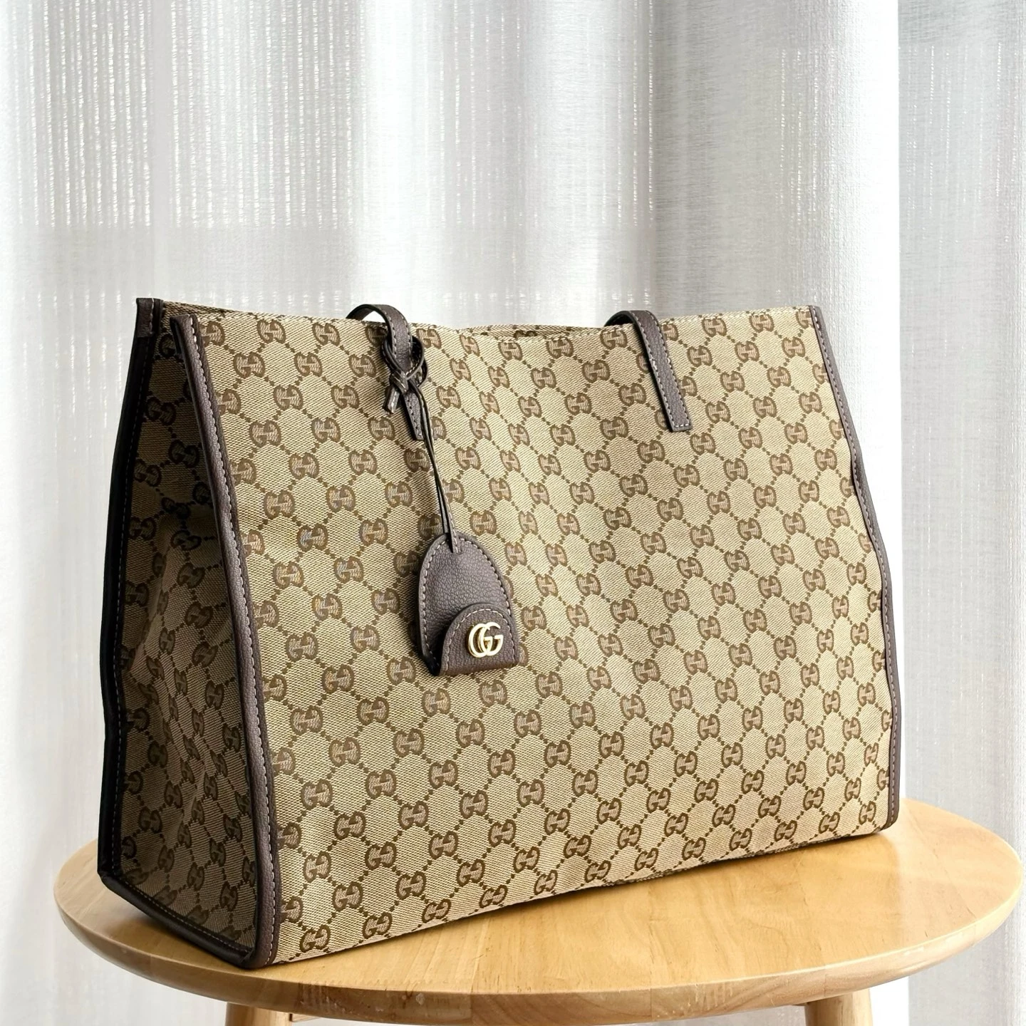Gucci Londra Tote Bag