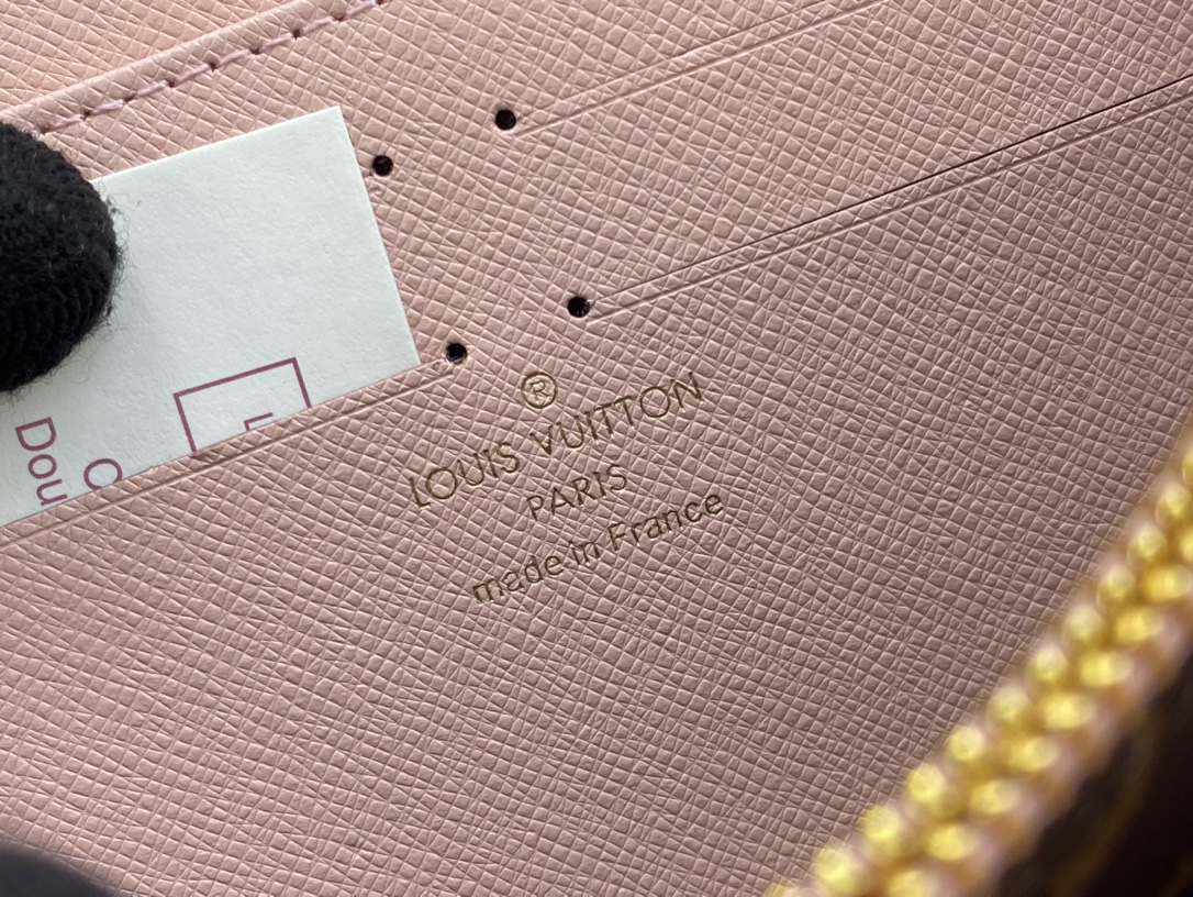 LV Vivienne Holidays