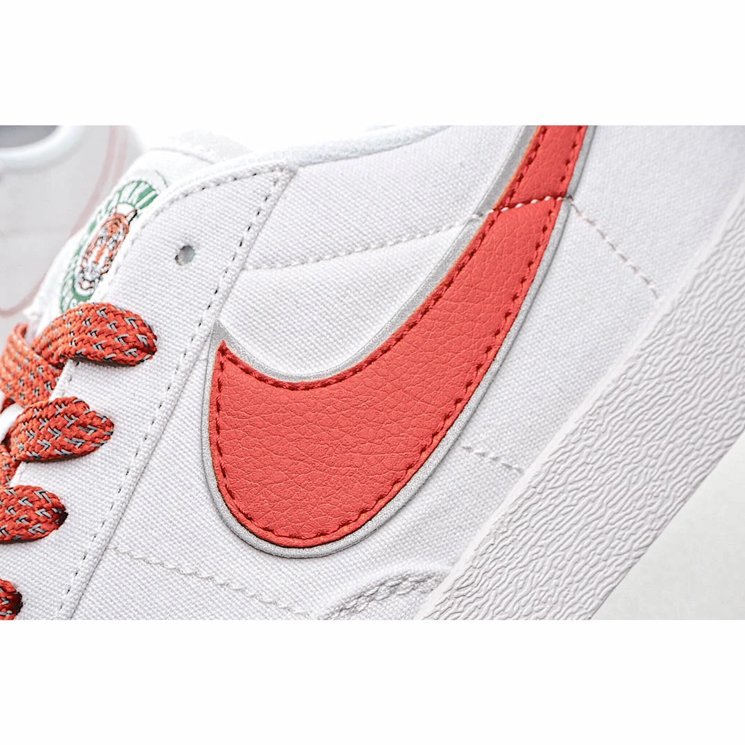 Nike WMNS Blazer Low LX x Stranger Things &ldquo;Hawkins High&rdquo; 3M反光