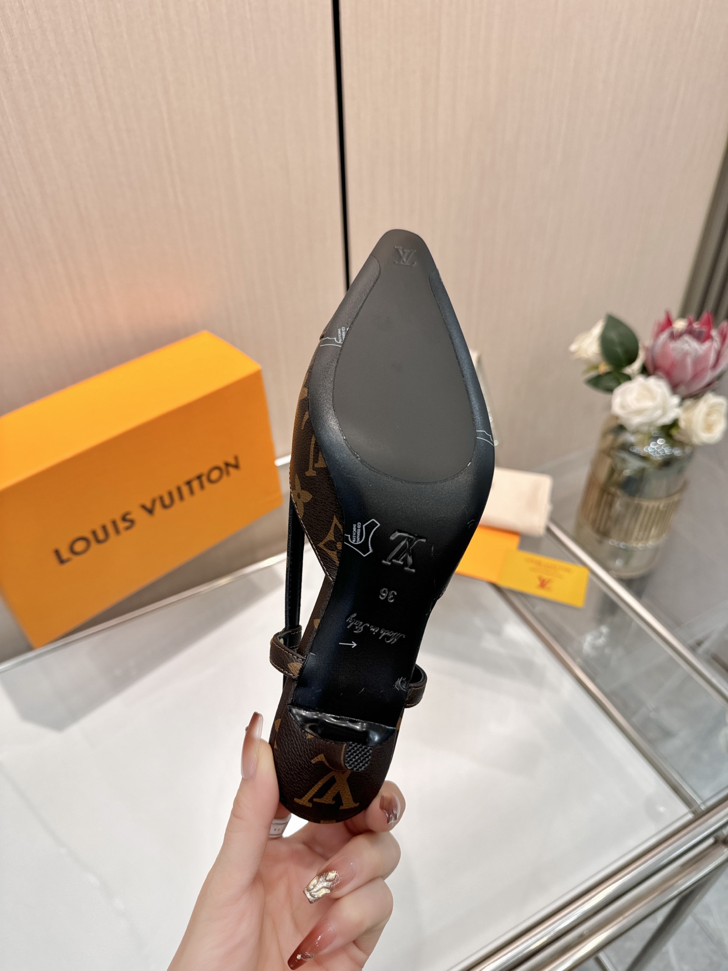 LV 2026 Early Spring Open-Back Shoes