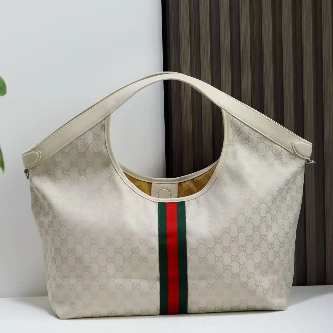 Gucci Giglio Tote Bag Small size
