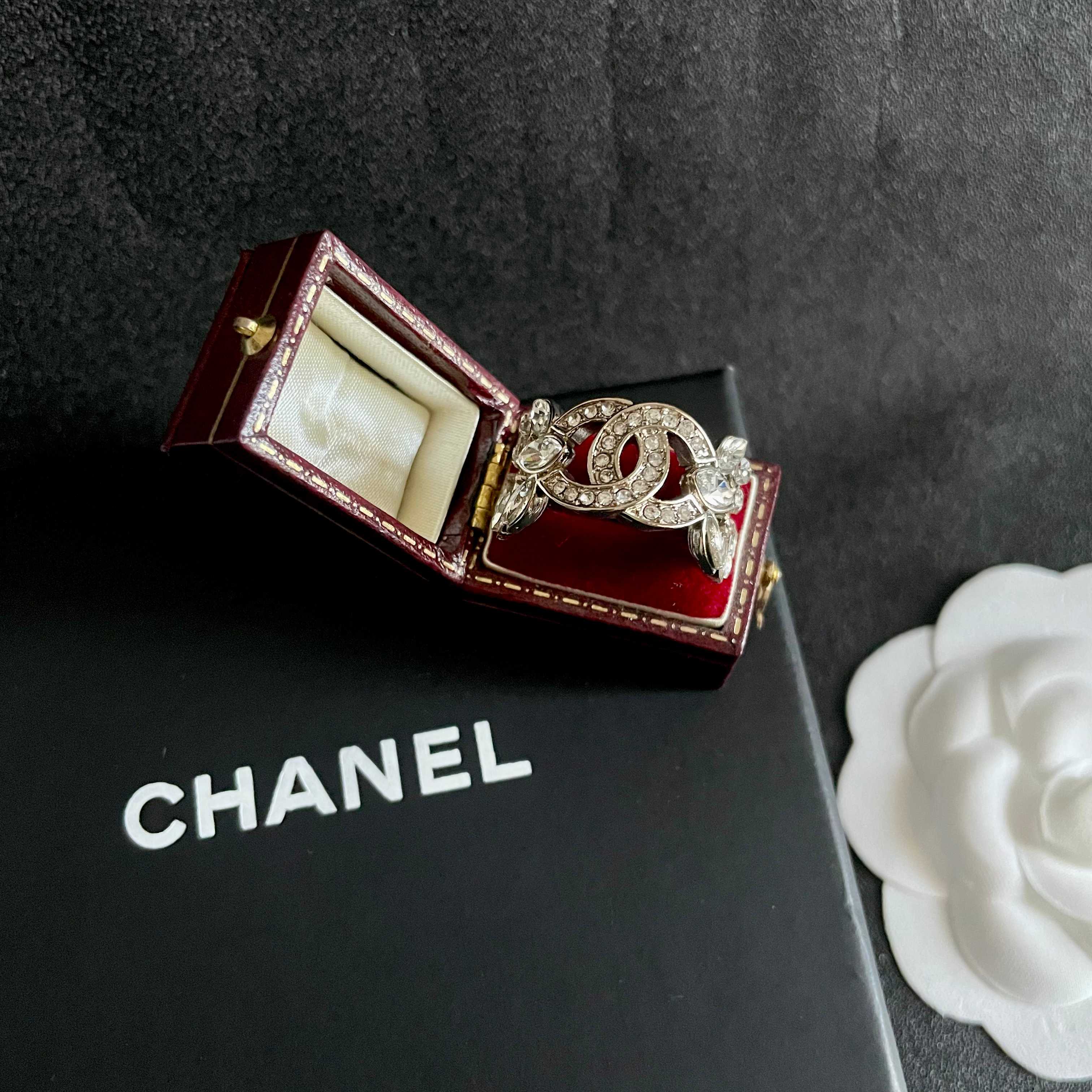 Chanel Ring