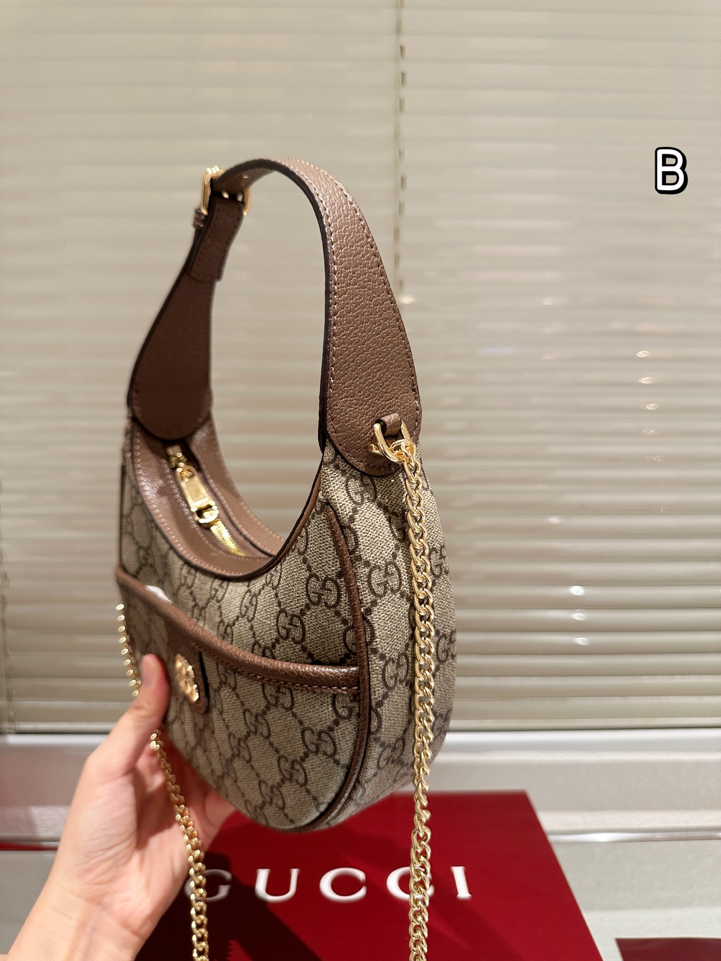GG Marmont Handle Bag